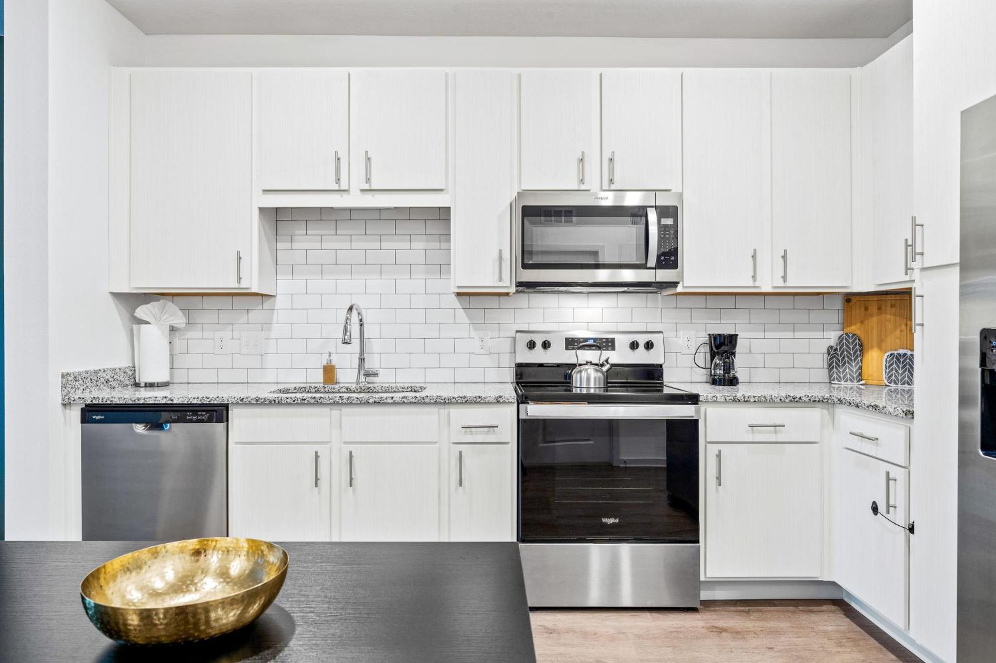 Complete Apartment ,10 Min To Parks Pets Allowed, Resort-Style Amenities Orlando Ngoại thất bức ảnh