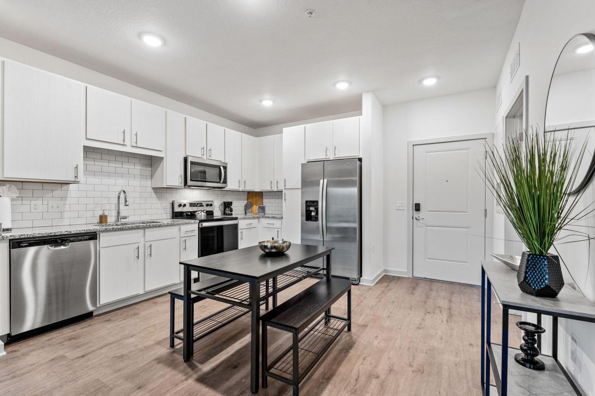 Complete Apartment ,10 Min To Parks Pets Allowed, Resort-Style Amenities Orlando Ngoại thất bức ảnh